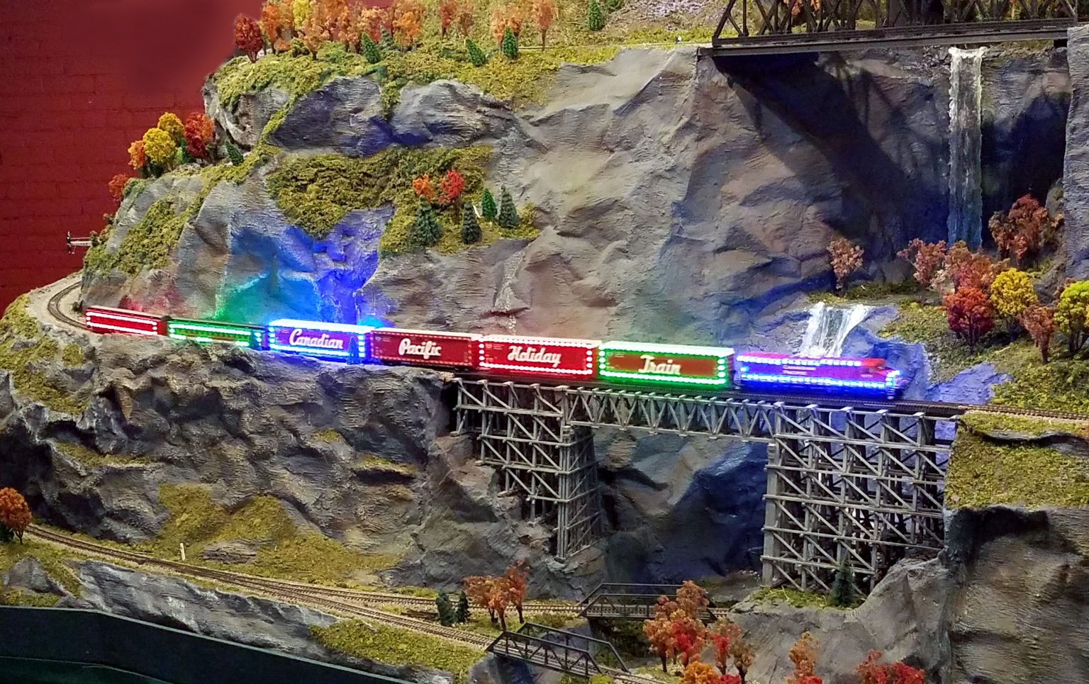 BLISSFIELD MODEL RAILROAD CLUB Modeling the C&O and Clinchfield Railroads in the Appalachian